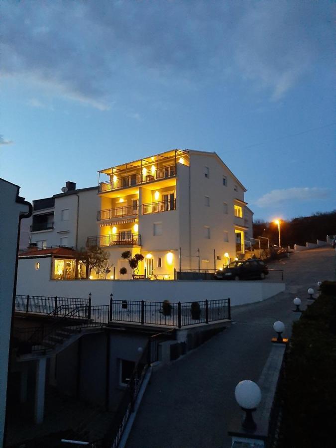 Apartment Matosic Crikvenica Exterior photo