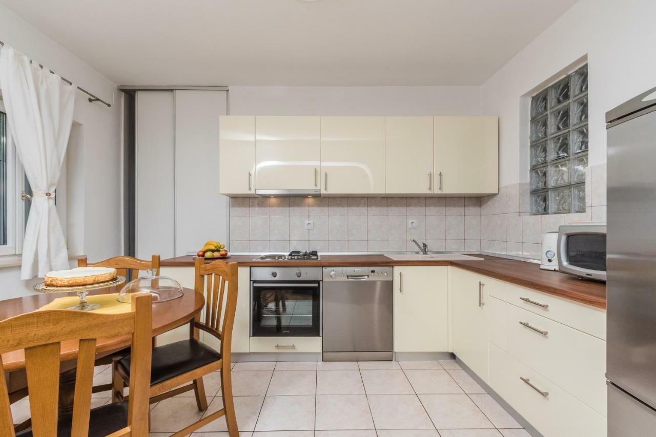 Apartment Matosic Crikvenica Exterior photo